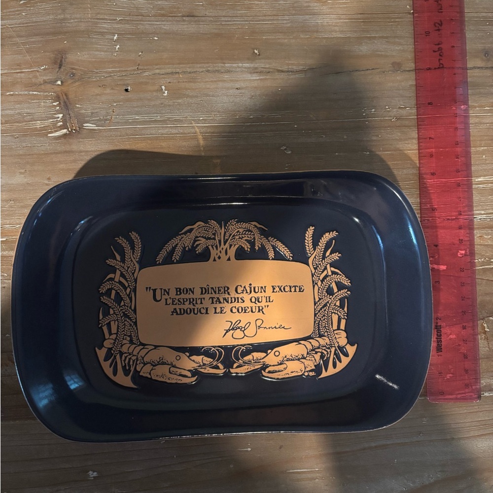 Vintage Floyd Sonnier Crawfish Dish by Frankoma - Picture 3 of 4